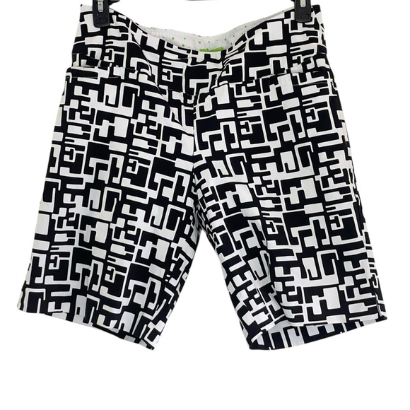 SWING Control Gold Black and White Geometric Print Shorts size 16 - Picture 1 of 10
